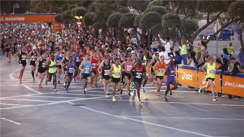 Битва Skechers за то, чтобы стать вторым обувным брендом в США