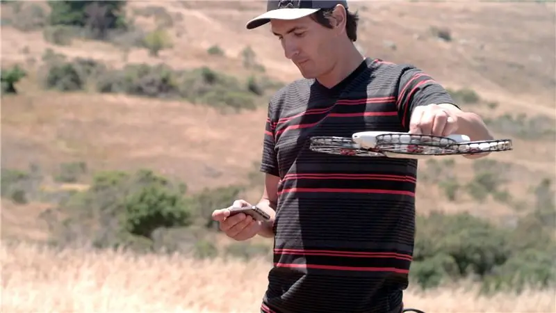 Почему да, вы можете научить дрон приносить пиво