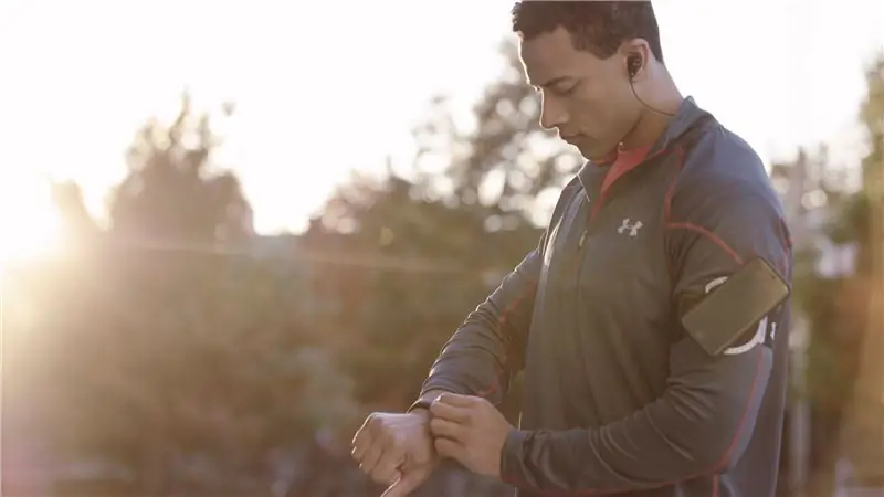 Under Armour хочет править на рынке носимых устройств