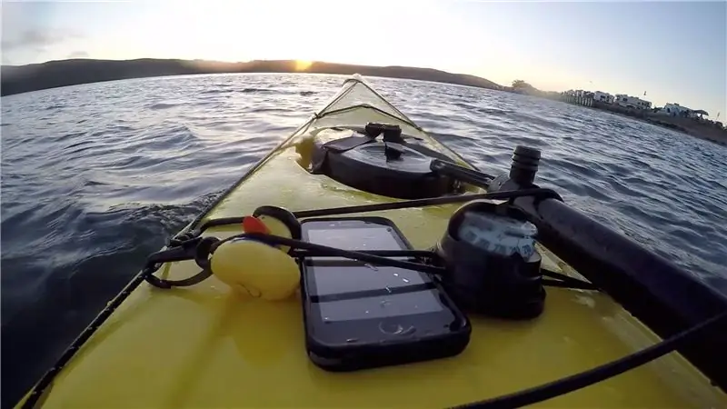 Какой лучший водонепроницаемый чехол для iPhone?