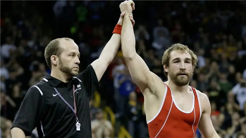 Этот олимпийский борец в душе бездельник