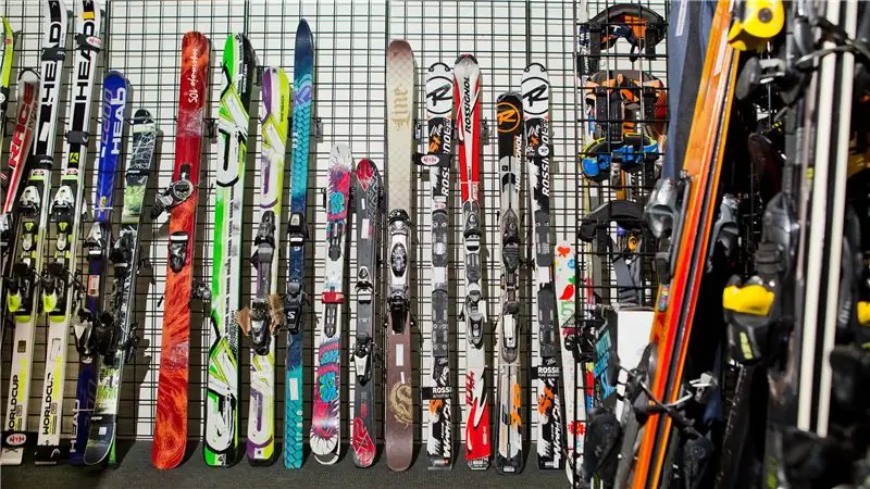 5 благотворительных организаций, которые помогут избавиться от лишнего мусора