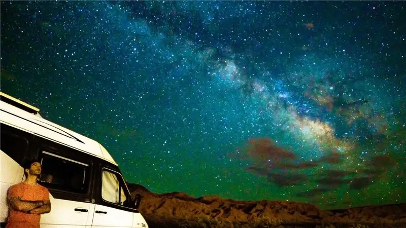 Безумный поиск одного человека по спасению наших национальных памятников