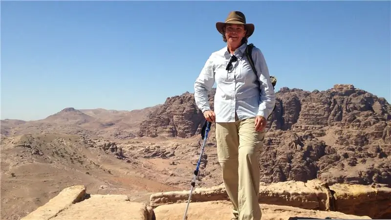 Этот эксперт по путешествиям немного по-другому управляет своим сафари-домиком