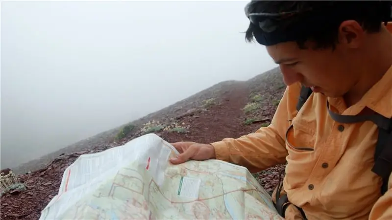 Семь вещей, которые вам нужны, чтобы разбить лагерь и отправиться в поход под дождем