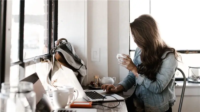 Как превратить спортсменок в руководителей