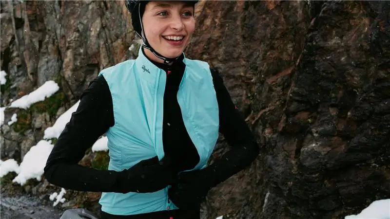 Утепленный жилет Rapha Souplesse