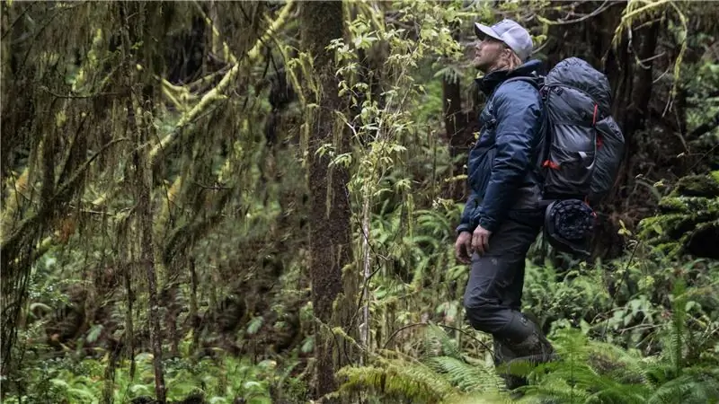 Купите водонепроницаемый рюкзак. Вы не пожалеете об этом