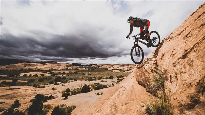 Прекратите ебать наши следы