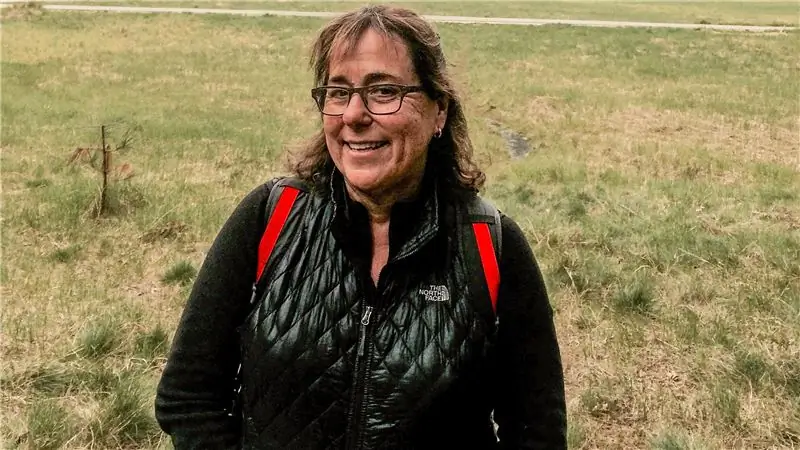 Икона на улице Энн Крчик уходит