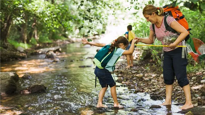 Детские приключения не были бы без мам