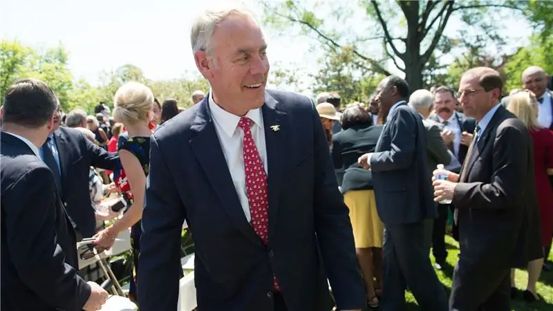 Райан Зинке саботирует нашу программу лучших общественных земель