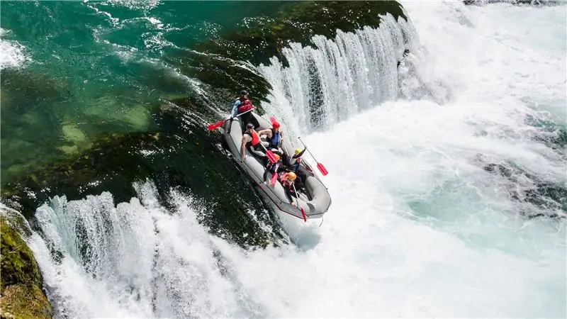 Трамп снизил заработную плату гидов-экскурсоводов - и это нормально