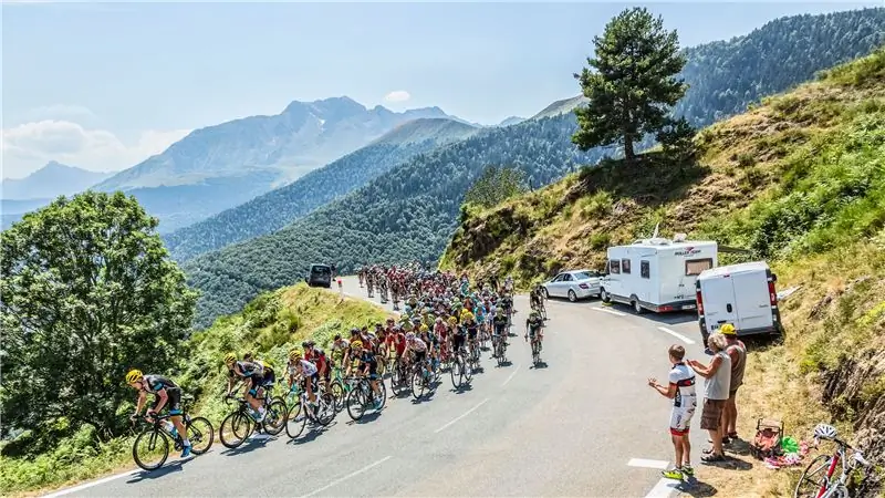 "Мы начинаем восхождение" - криминальный роман о велоспорте