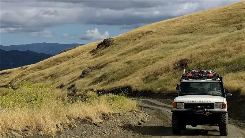 Этот старый Land Rover - лучший грузовик для путешествий