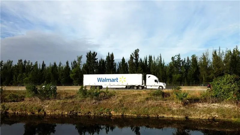 Black Diamond приказывает Walmart прекратить свою деятельность