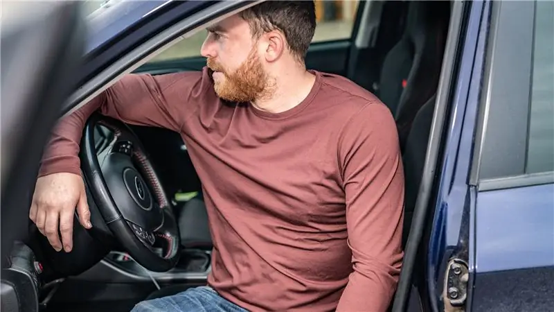 Эта рубашка из прочной мериносовой шерсти сделает вашу жизнь проще