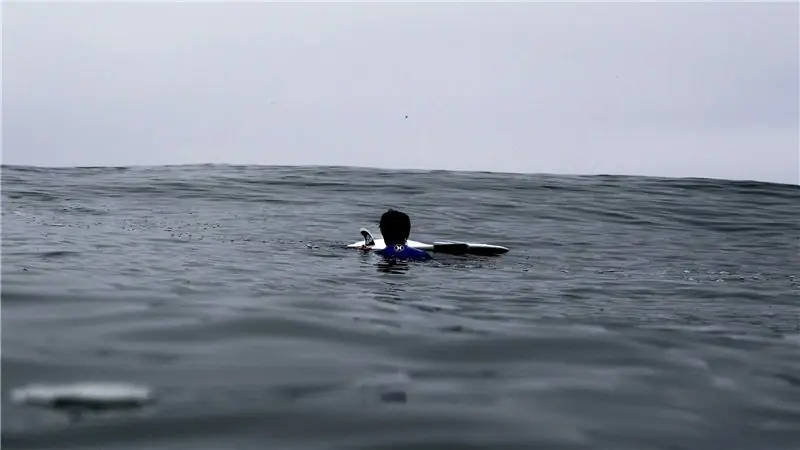 По течению в море