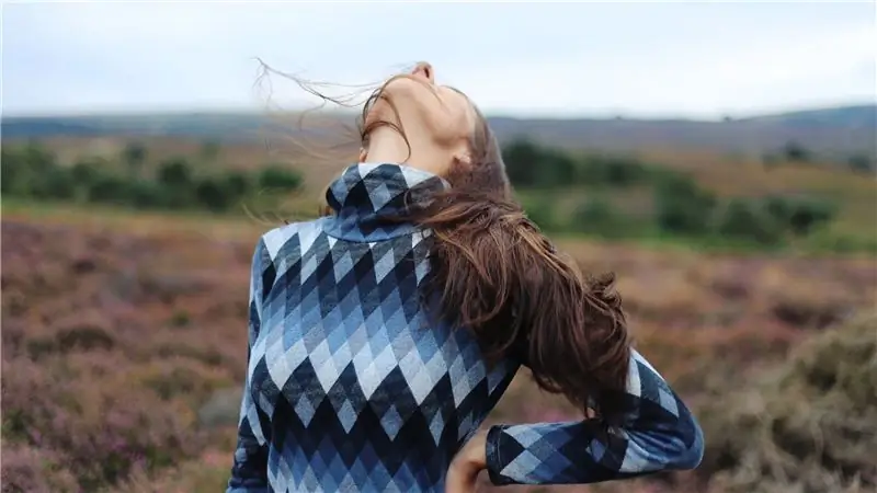 8 растяжек шеи и плеч для облегчения боли