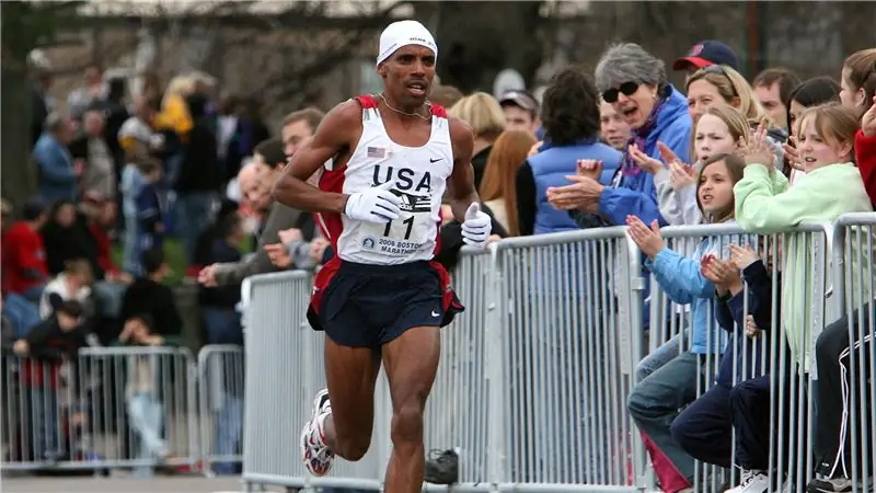 Меб Кефлезиги вспоминает свой первый Бостонский марафон