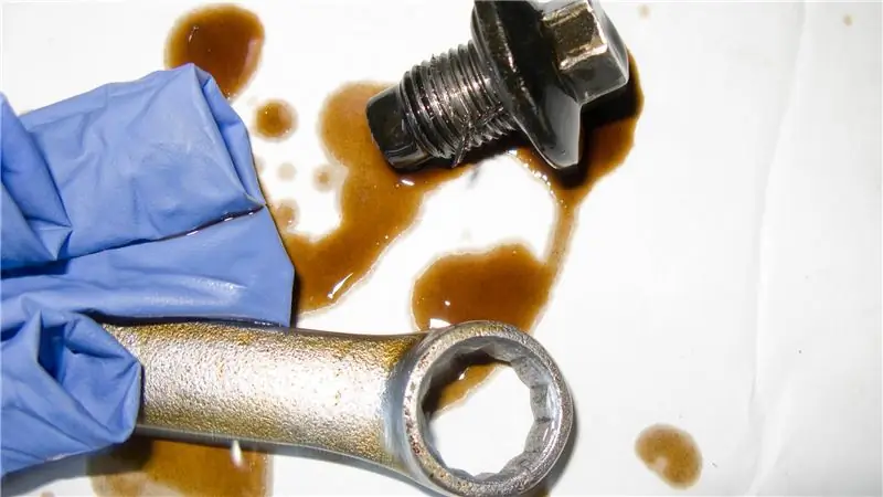 Как заменить масло