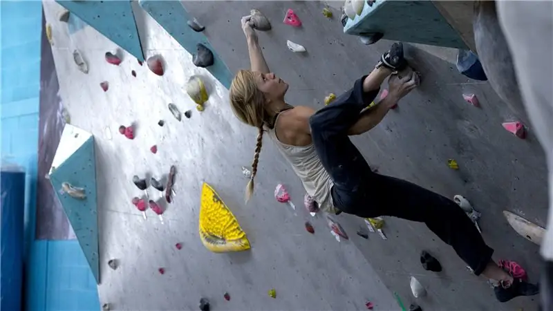 12 поз йоги для альпинистов, которые нужно выполнять ежедневно