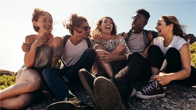 Как найти новых друзей в дороге