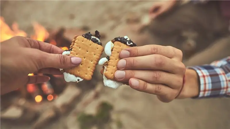 Слишком много оставшихся конфет на Хеллоуин? Сделать S’more
