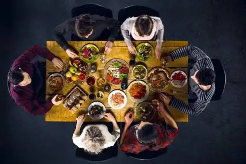 Ужинайте так, как никогда раньше: 18 лучших иммерсивных обедов в мире