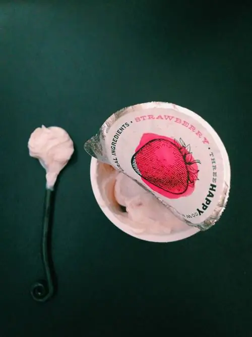 Счастливый коровий йогурт