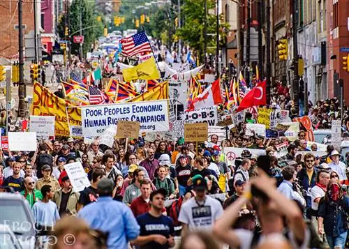 Оккупируй движение