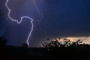 Nero Trigger Lightning Фото