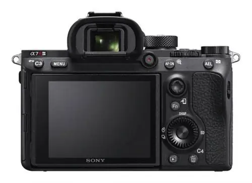 Sony A7R III сзади