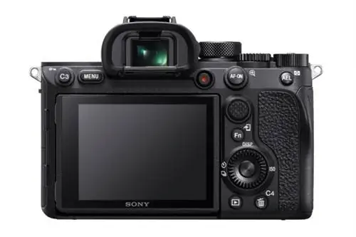Sony A7R IV сзади
