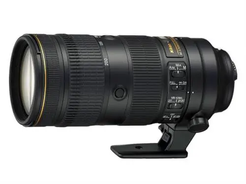 Вот так выглядит зум-объектив Nikon 70-200mm f/2.8E FL ED VR. Это отличный выбор для профессиональных фотографов, желающих получить превосходное качество и резкость изображения.