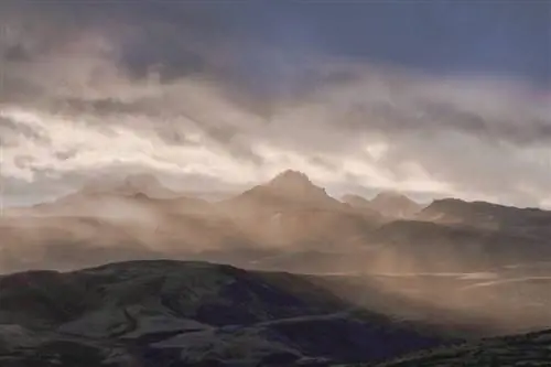 HDR с плоским светом и плохими цветами