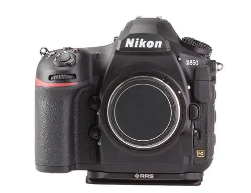 Nikon D850 с пластиной RRS