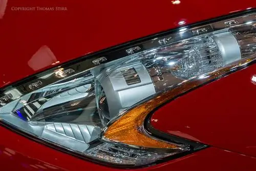 Автосалон Nikon 1 V2 (2)