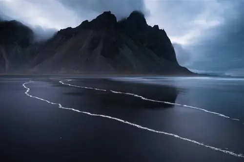 Фотография пейзажа Stokksnes с HSL и тоновой кривой