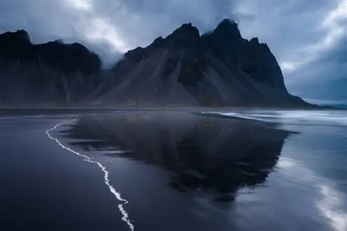 Вторая попытка Stokksnes с использованием ведущей линии морской пены
