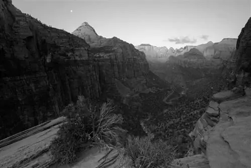 Пейзажная фотография, сделанная с рекомендуемыми настройками экспозиции.