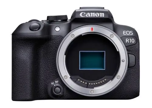 Canon EOS R10 спереди
