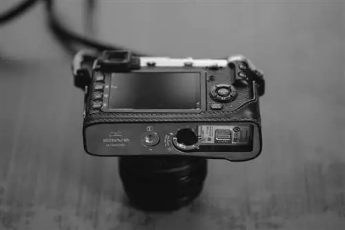 Кожаный получехол Gariz для Fujifilm X-E1-3