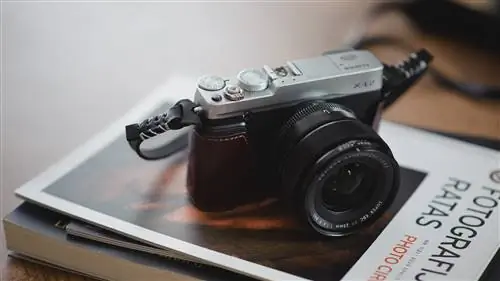Кожаный получехол Gariz для Fujifilm X-E1/X-E2. Обзор