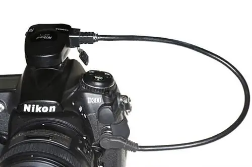 Nikon GP-1, прикрепленный к Nikon D300