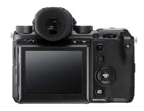 Fuji GFX 50S сзади