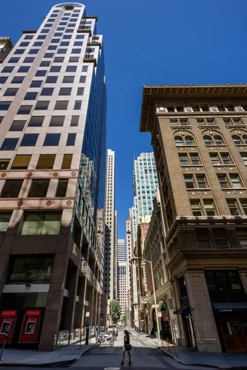 Образец изображения № 2 Tamron 15-30mm f/2.8