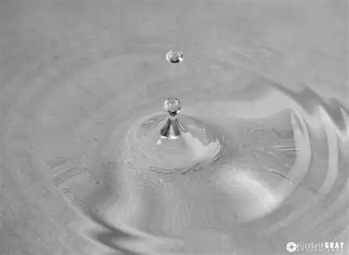 Лазер с каплями воды