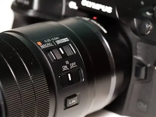 Стабилизация ограничителя фокусировки на OM-Systems 90mm f:3.5 макро IS PRO
