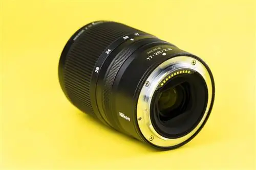 Nikon Z 17-28mm f2.8, вид сзади